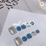 Elegant Blue and Silver Glitter Press-On Toe Nails with Gold Accents