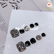 Glamorous Black and Silver Rhinestone Press-On Toe Nails